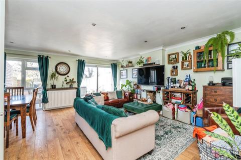 3 bedroom terraced house for sale, Bracken Close, North Baddesley, Southampton, Hampshire, SO52