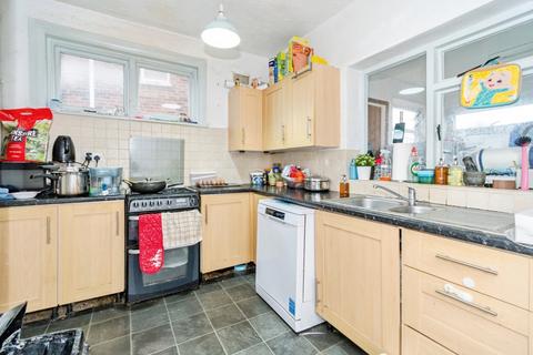 undefined, Wilton Crescent, Upper Shirley, Southampton, Hampshire, SO15