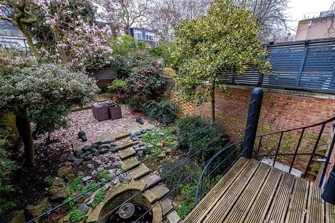4 bedroom flat to rent, Porchester Terrace, Bayswater, London, W2