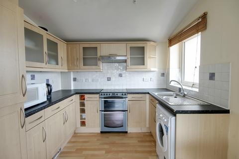 2 bedroom flat to rent, Jupp Road, Stratford, London, E15