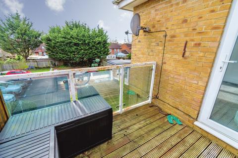 2 bedroom flat for sale, Roberts Road, Southampton, Hampshire, SO15