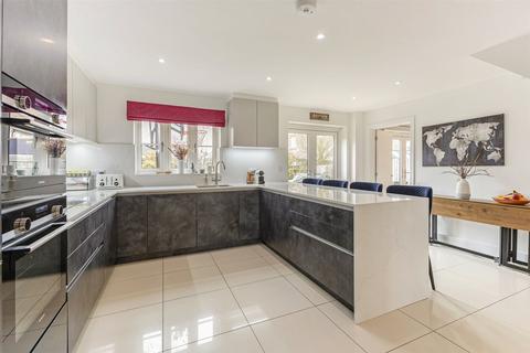 4 bedroom detached house for sale, Milbank Way, Steventon, Abingdon, Oxfordshire, OX13