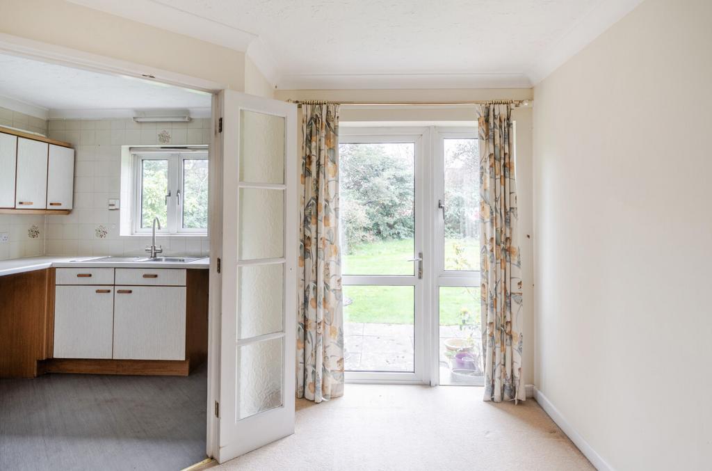 Sitting Room/Kitchen
