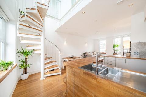 2 bedroom flat for sale, Peckham Rye, London SE15