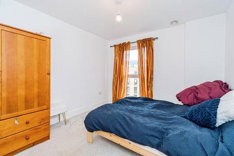 2 bedroom flat for sale, Meridian Way, Meridian Waterside, Southampton, Hampshire, SO14
