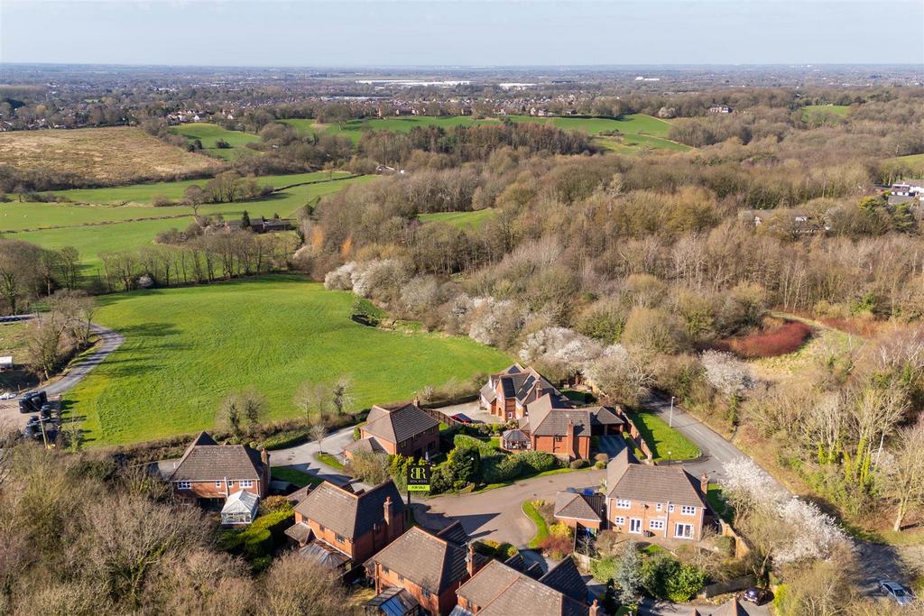 Aerial View - Surroundings