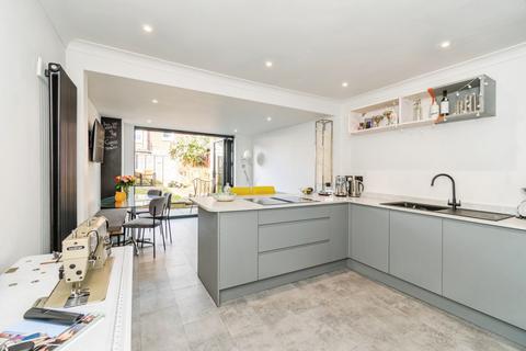 2 bedroom semi-detached house for sale, Wolseley Road, Shirley, Southampton, Hampshire, SO15