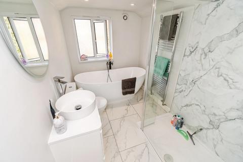 2 bedroom semi-detached house for sale, Wolseley Road, Shirley, Southampton, Hampshire, SO15