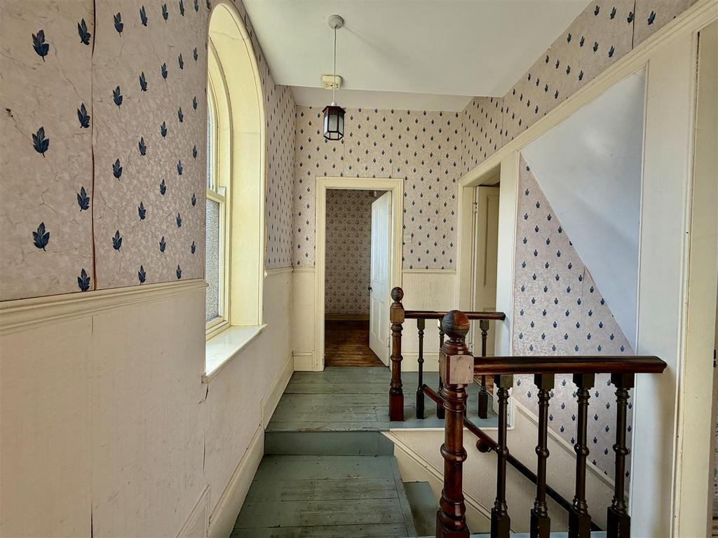 First floor landing
