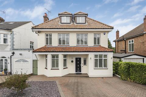 4 bedroom detached house for sale, Belmont Avenue, Cockfosters, EN4