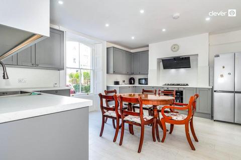 undefined, North Road East, Plymouth PL4