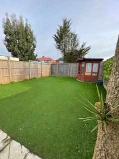 3 bedroom semi-detached house for sale, Uppingham Avenue, Stanmore, HA7