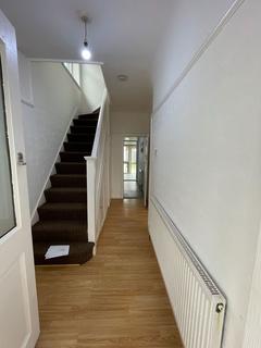 3 bedroom semi-detached house for sale, Uppingham Avenue, Stanmore, HA7