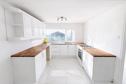 3 bedroom house to rent, Hambleton Green, Gateshead,