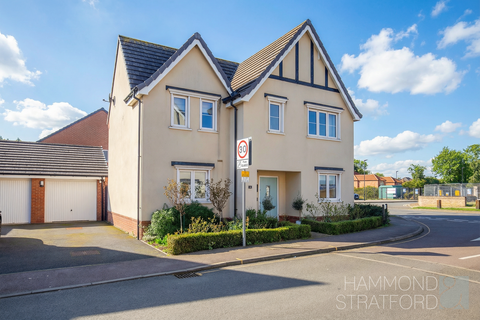 Harebell Road, Attleborough