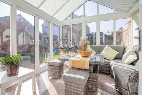 4 bedroom detached house for sale, Harebell Road, Attleborough
