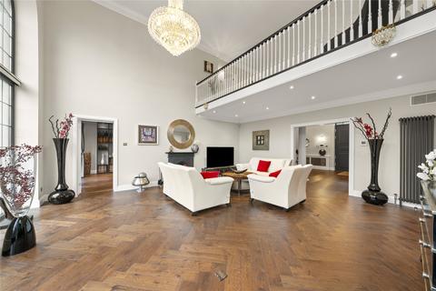 3 bedroom house for sale, East Road, St George's Hill, Weybridge, KT13