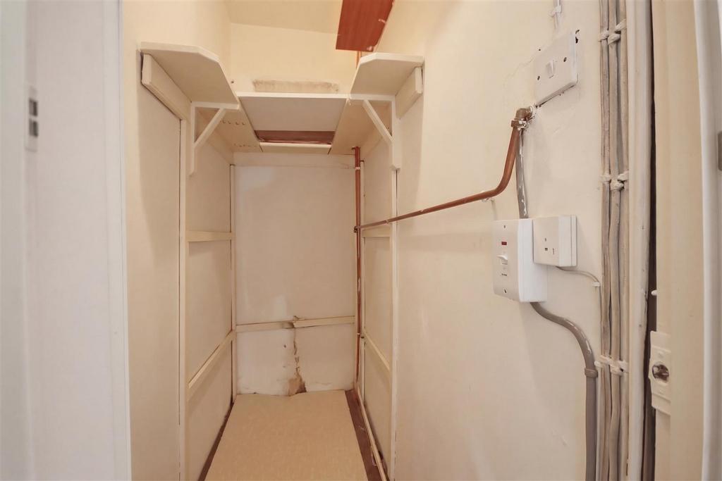 Storage on Landing