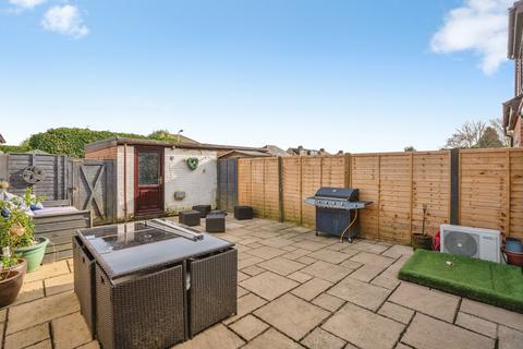 4 bedroom semi-detached house for sale, Barney Evans Crescent, Waterlooville, Hampshire, PO8
