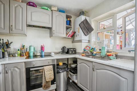 4 bedroom semi-detached house for sale, Barney Evans Crescent, Waterlooville, Hampshire, PO8