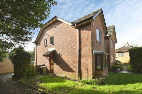 1 bedroom flat for sale, Farmhouse Way, Waterlooville, Hampshire, PO8