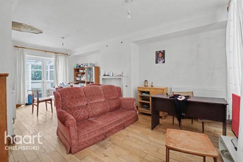 3 bedroom semi-detached house for sale, Springfield Park Lane, Chelmsford