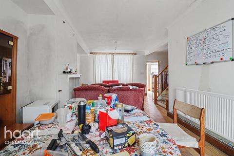 3 bedroom semi-detached house for sale, Springfield Park Lane, Chelmsford