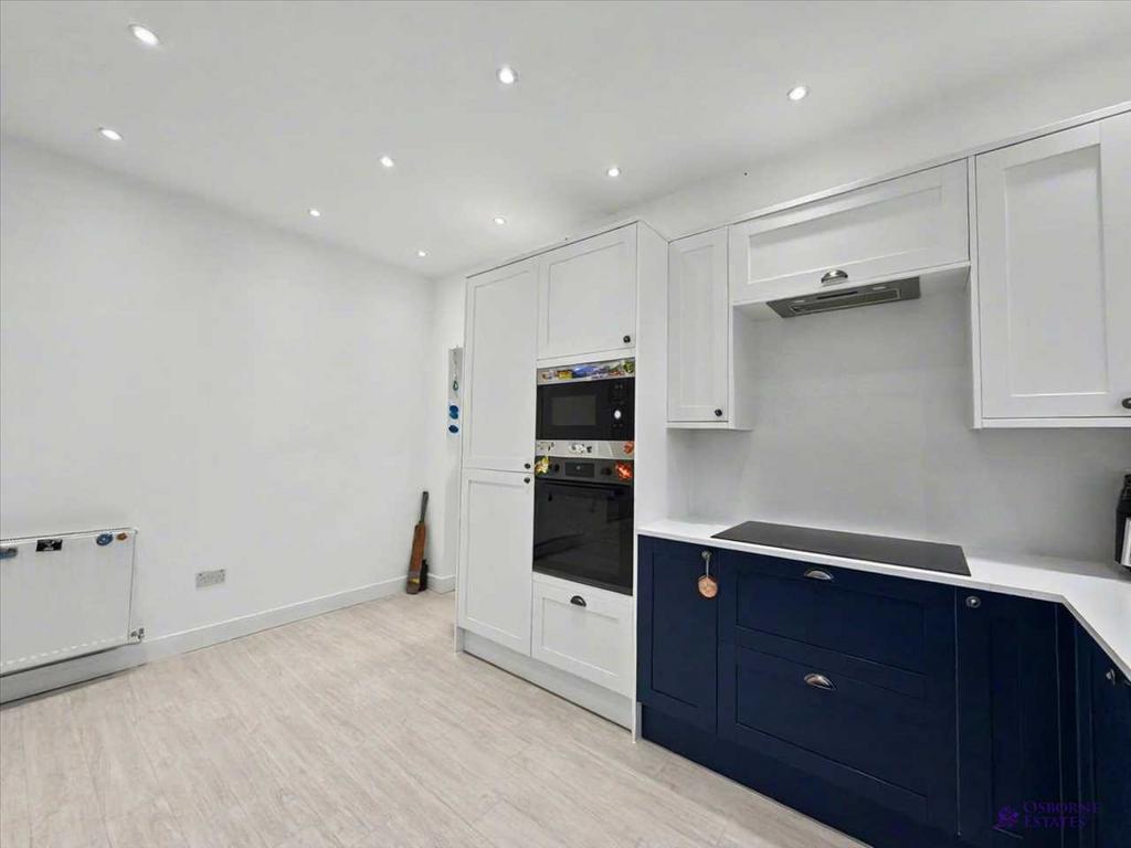 Kitchen/Breakfast