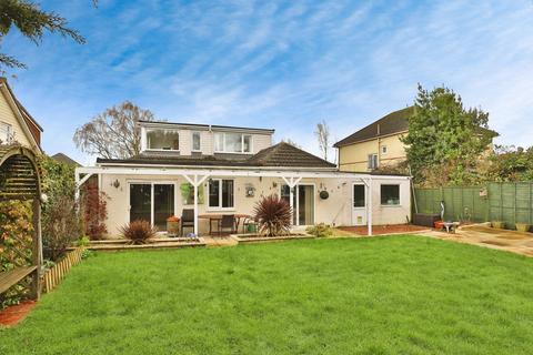 5 bedroom bungalow for sale, Manor Avenue, Poole, Dorset, BH12