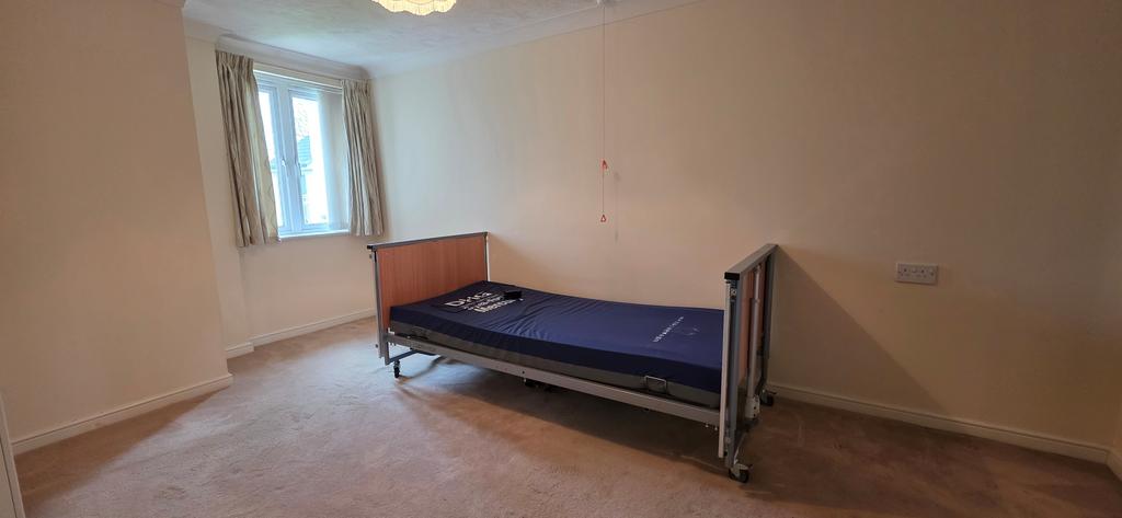 Apt 25 smithy court 1.jpg