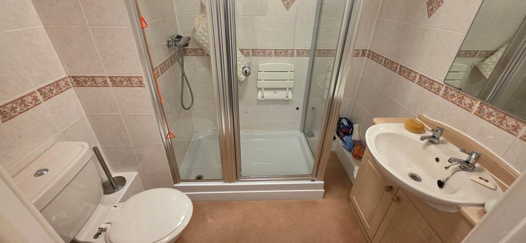 Apt 25 smithy court 6.jpg