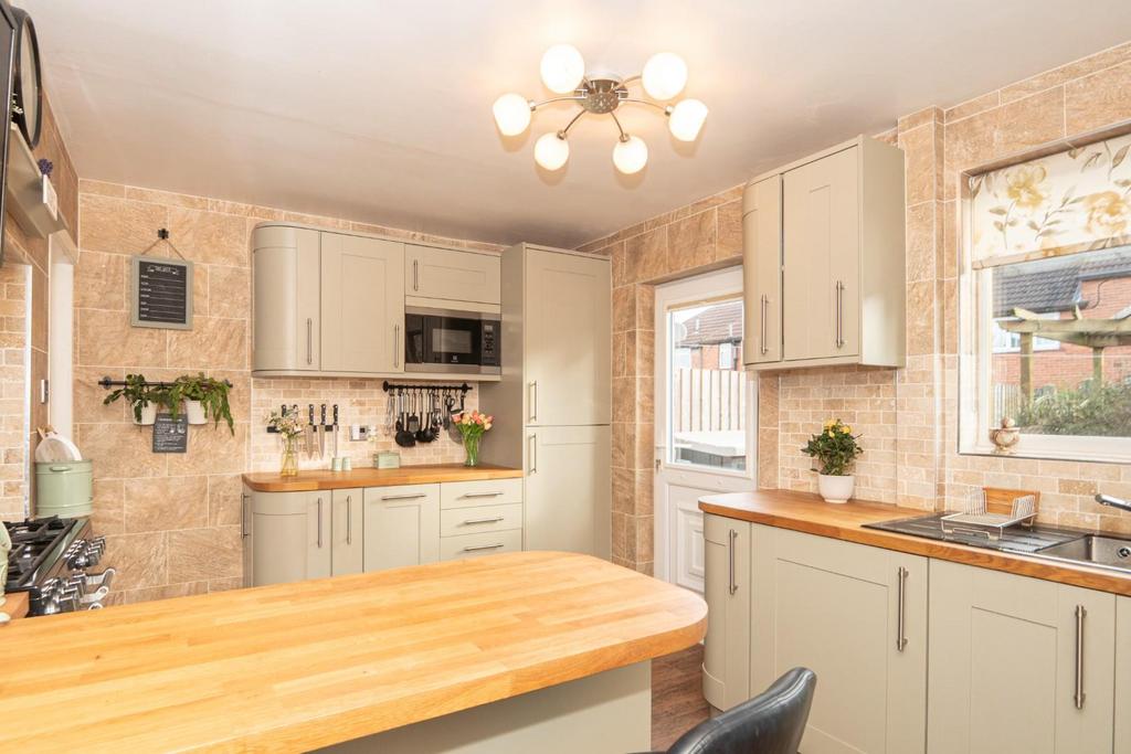 Kitchen diner