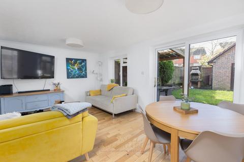 3 bedroom semi-detached house for sale, Wilberforce Close, Crawley RH11
