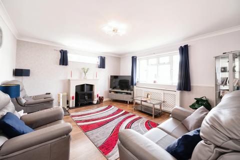 4 bedroom detached house for sale, Marshall Road, Hayling Island, Hampshire, PO11