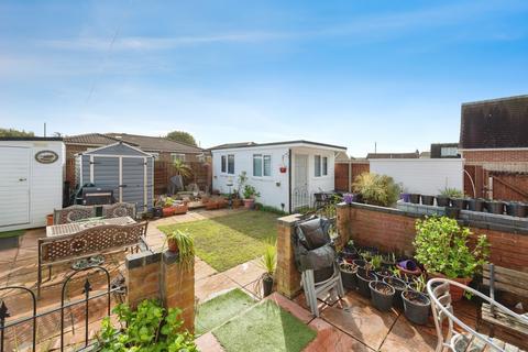 4 bedroom detached house for sale, Marshall Road, Hayling Island, Hampshire, PO11