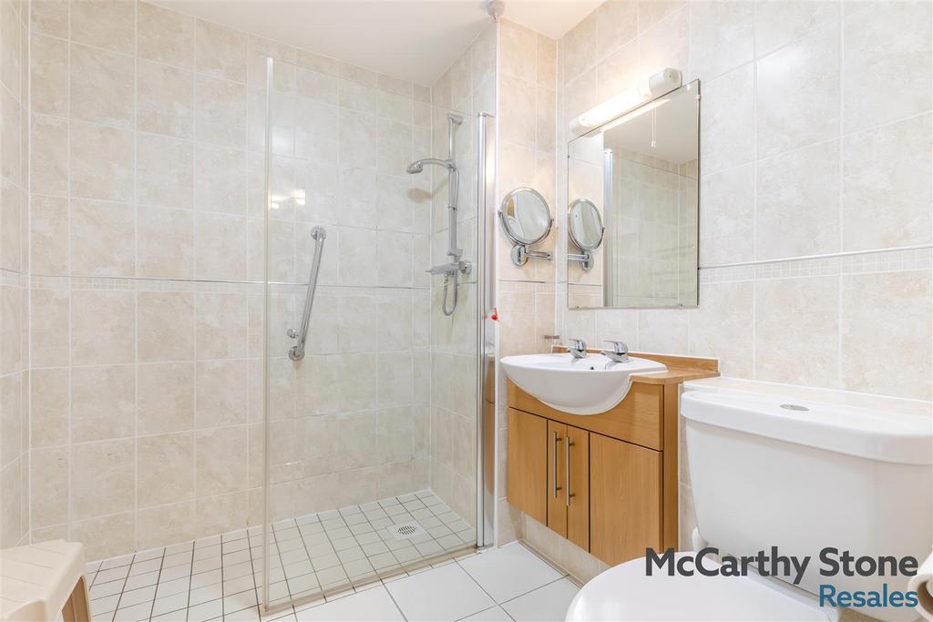 8680514-interior01.jpg