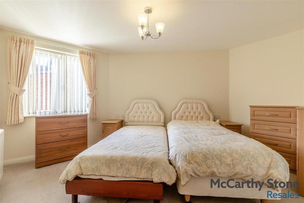 8680514-interior07.jpg