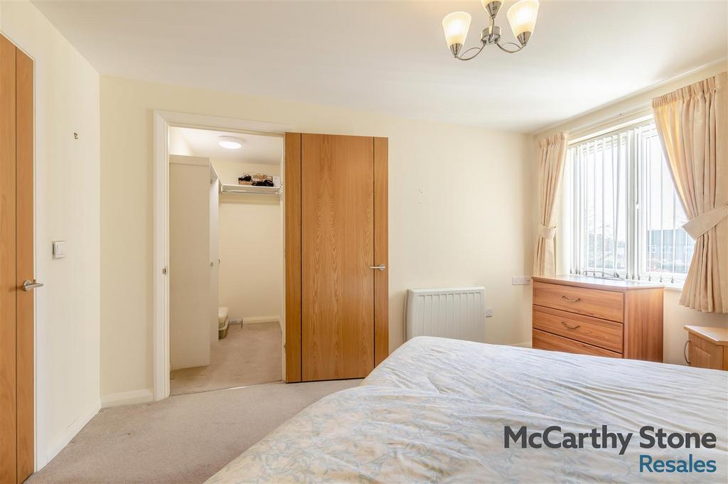 8680514-interior10.jpg