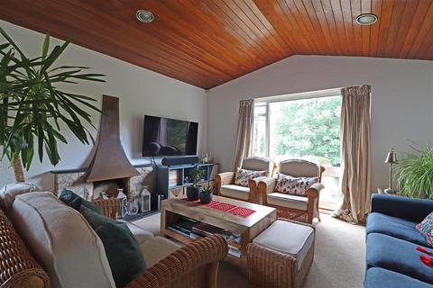 3 bedroom detached house for sale, Priory Road, Reigate