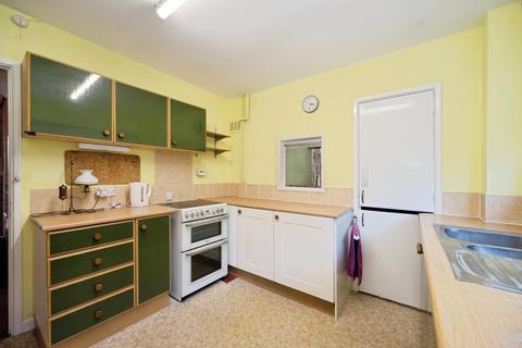 4 bedroom detached house for sale, Chichester Avenue, Hayling Island, Hampshire, PO11