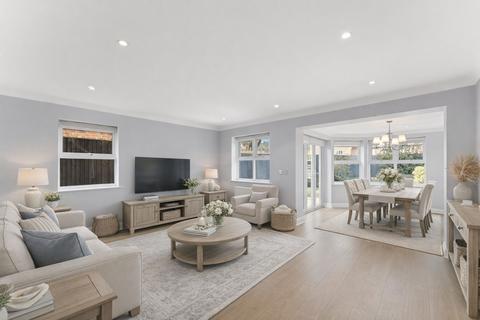 4 bedroom semi-detached house for sale, Northfield Farm Mews, Cobham, KT11