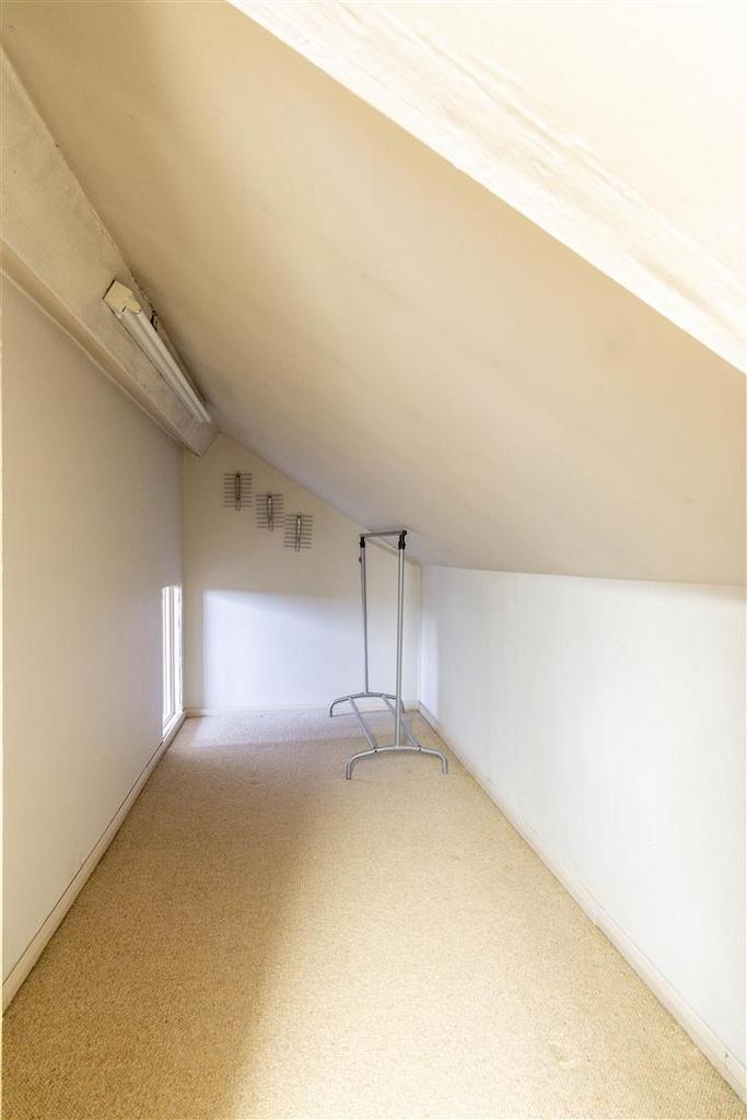 Eaves Storage