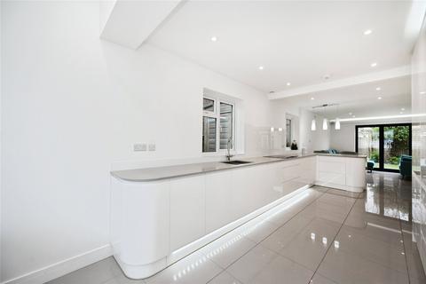 4 bedroom detached house for sale, Island Close, HAYLING ISLAND, Hampshire, PO11