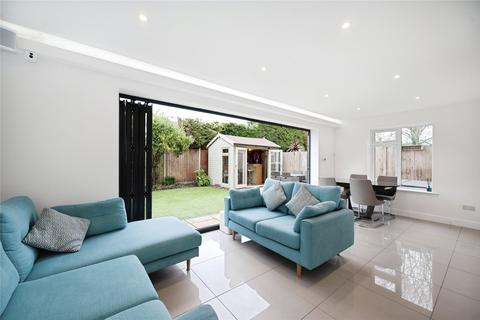4 bedroom detached house for sale, Island Close, HAYLING ISLAND, Hampshire, PO11