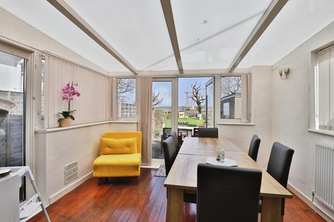 2 bedroom bungalow for sale, Woodlands Avenue, Poole, Dorset, BH15