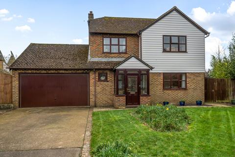 4 bedroom detached house for sale, Toby Gardens, Hadlow, TN11