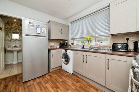 3 bedroom end of terrace house for sale, Central Avenue, BEVERLEY