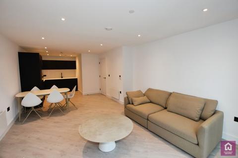1 bedroom flat to rent, Vista River Tower, 1 Trinity Way, Manchester, M3