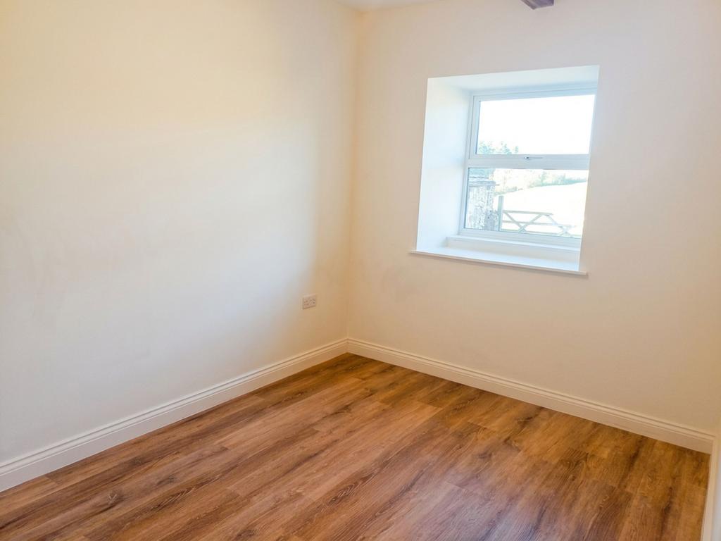 Office/Bedroom 4