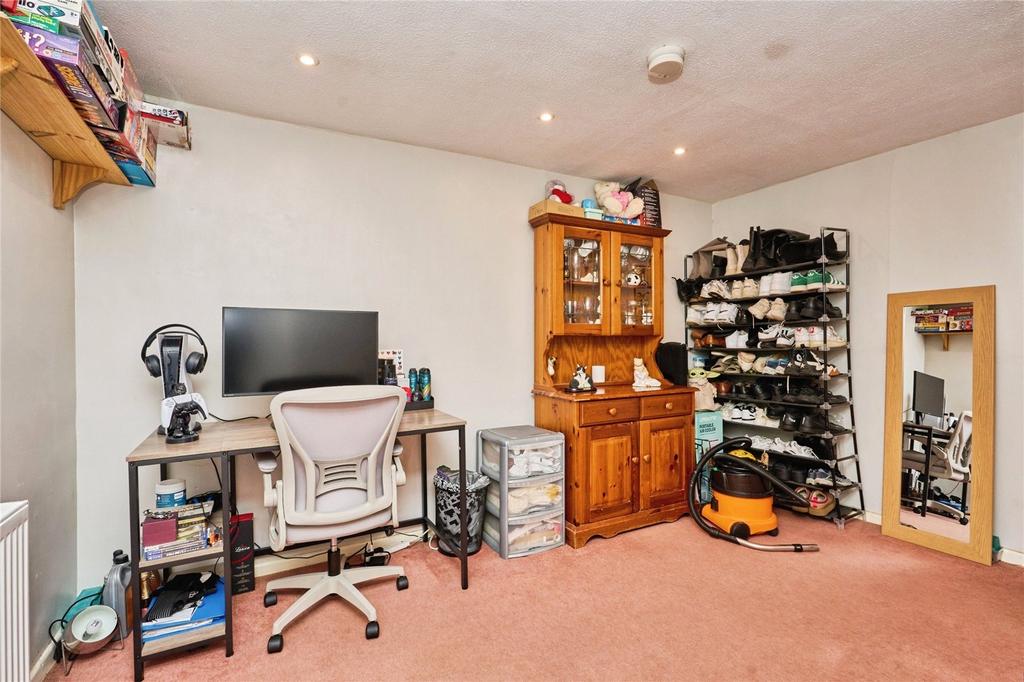 Office/Bed 5
